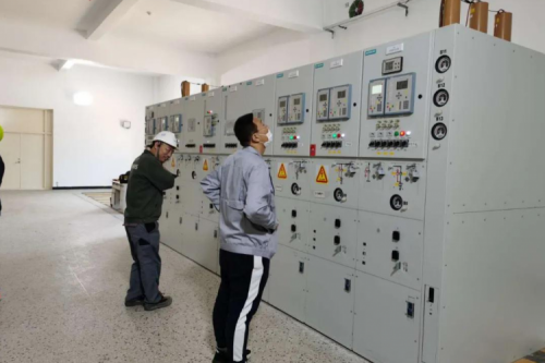 哈爾濱地鐵2號線哈北66KV變電站順利安全送電?。?>
                                </div>
                                                                <div style=